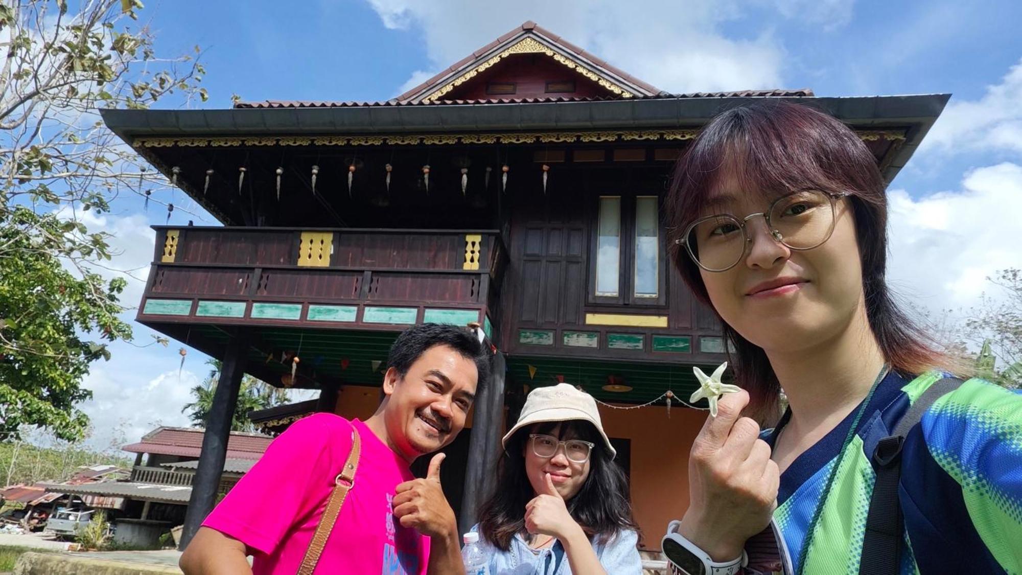 โฮมสเตย์บ้านนายสิงโตเขาคูหา Ban Khu Ha Nai Dış mekan fotoğraf